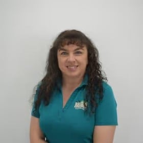 Staff member Regina Hancock from ID_37451a495727