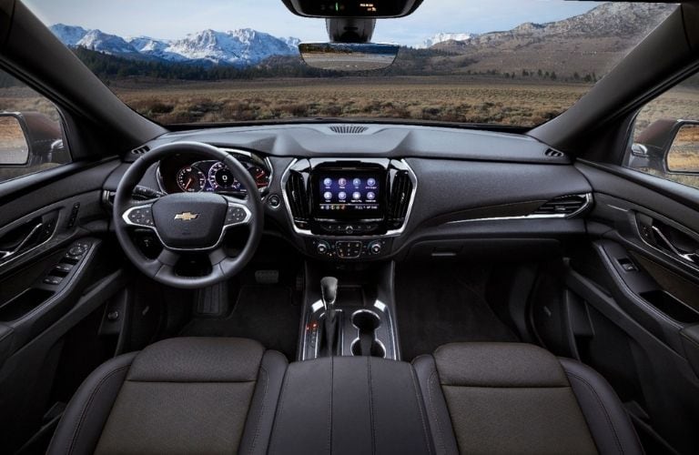 2022 Chevy Traverse Steering Wheel and Dashboard