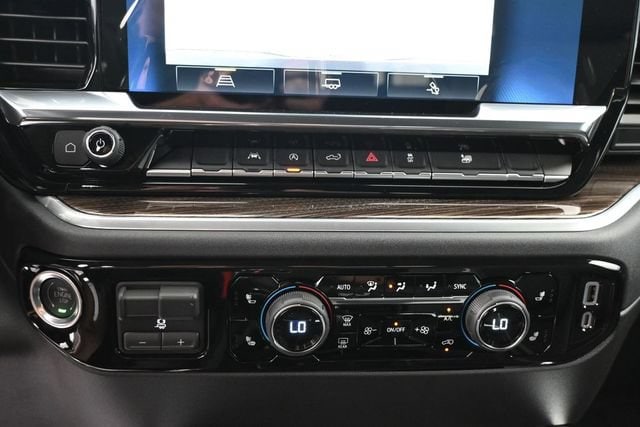 2026 Chevrolet Silverado 1500 LT - Photo 11