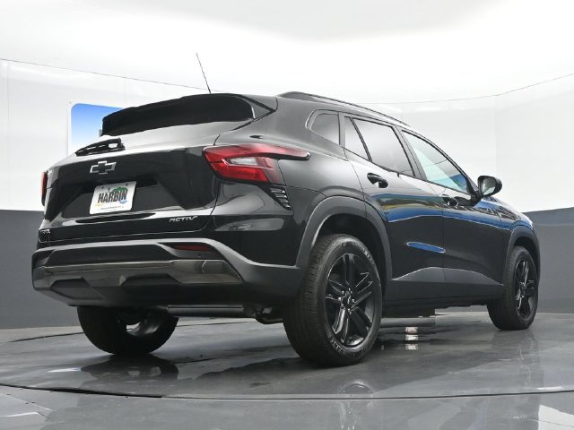 2026 Chevrolet Trax Activ - Photo 19
