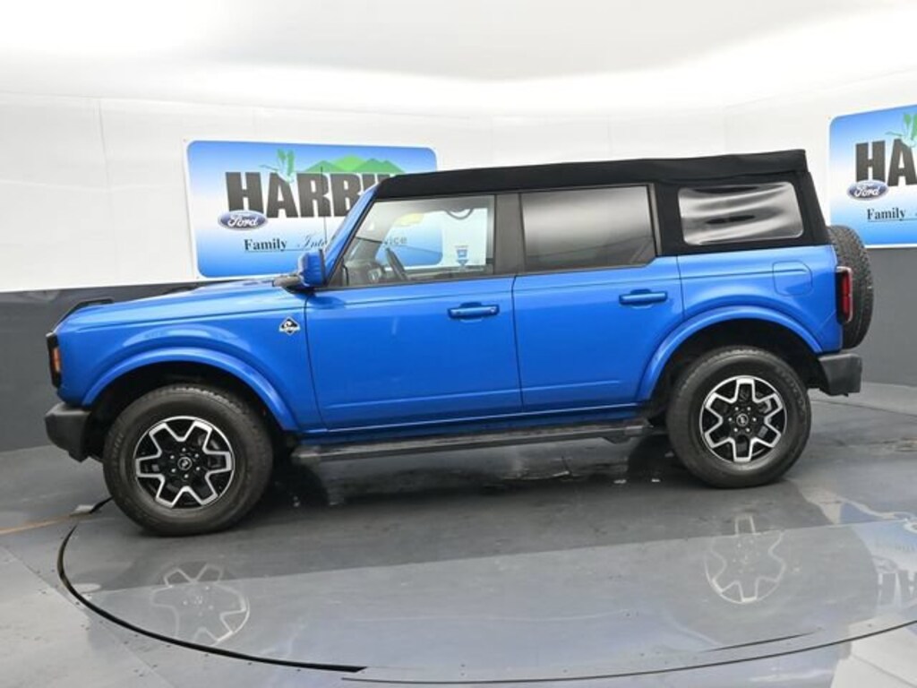 Used 2023 Ford Bronco Base
