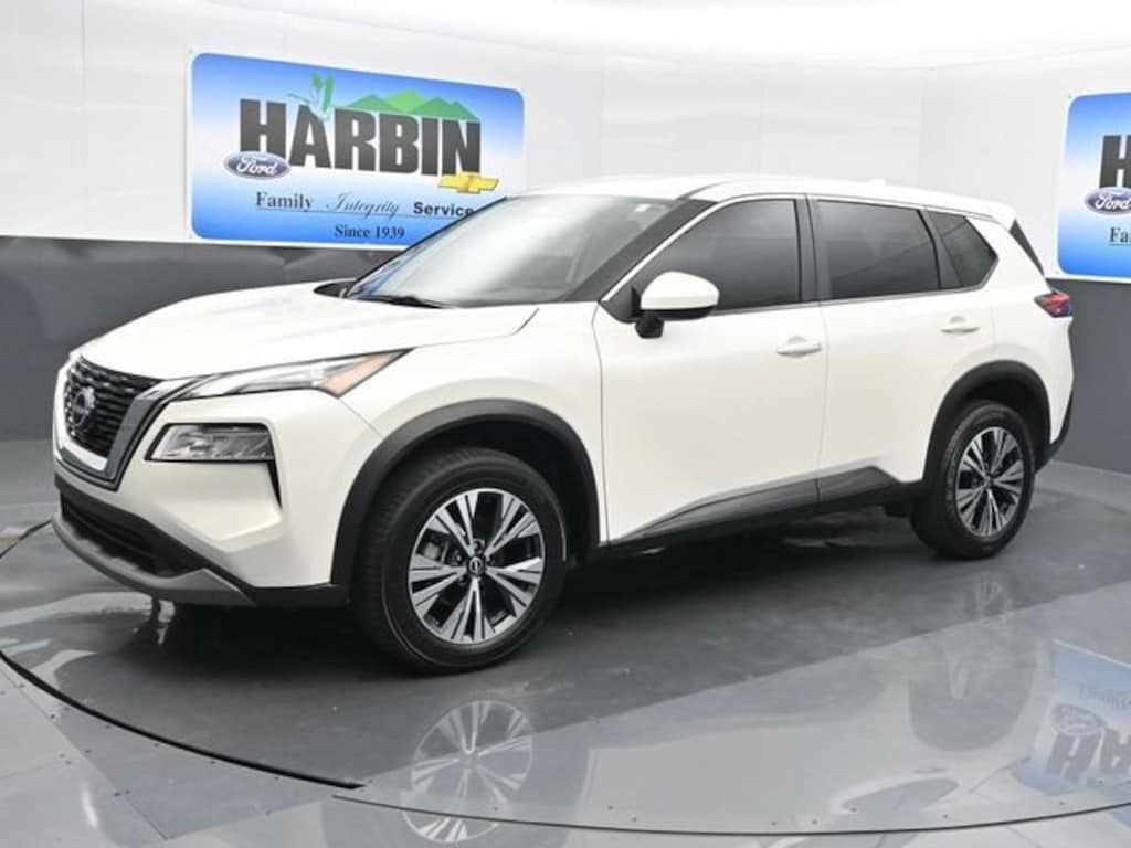 Used 2023 Nissan Rogue SV