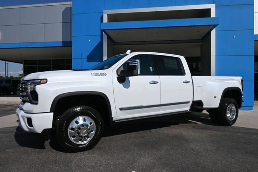 New 2026 Chevrolet Silverado 3500 HD High Country DRW Truck