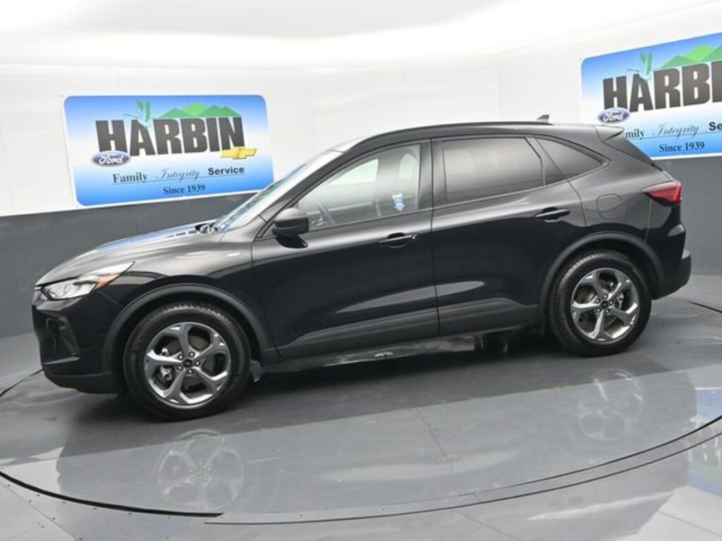 Used 2025 Ford Escape ST-Line