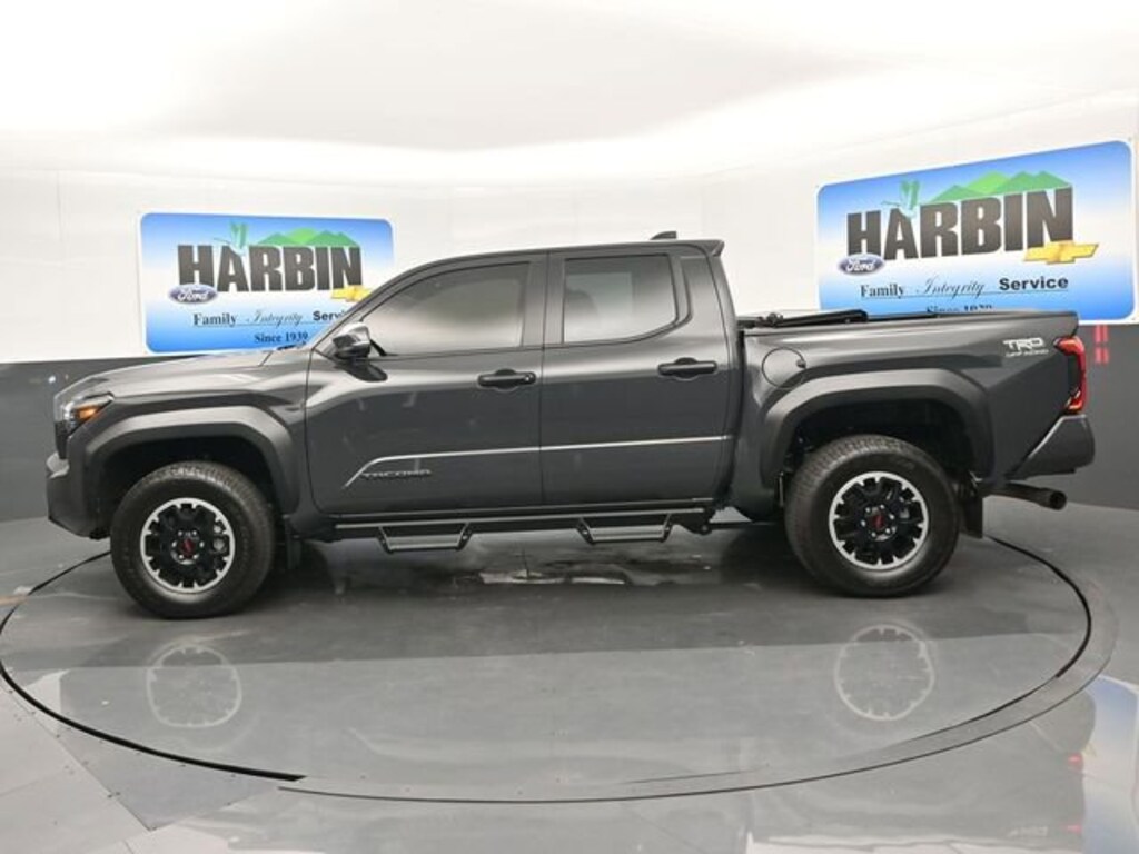 Used 2024 Toyota Tacoma 4WD SR5