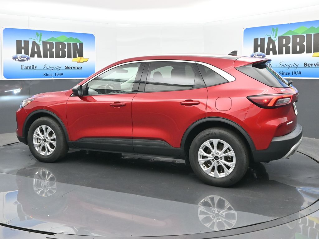 2023 Ford Escape Active photo 2