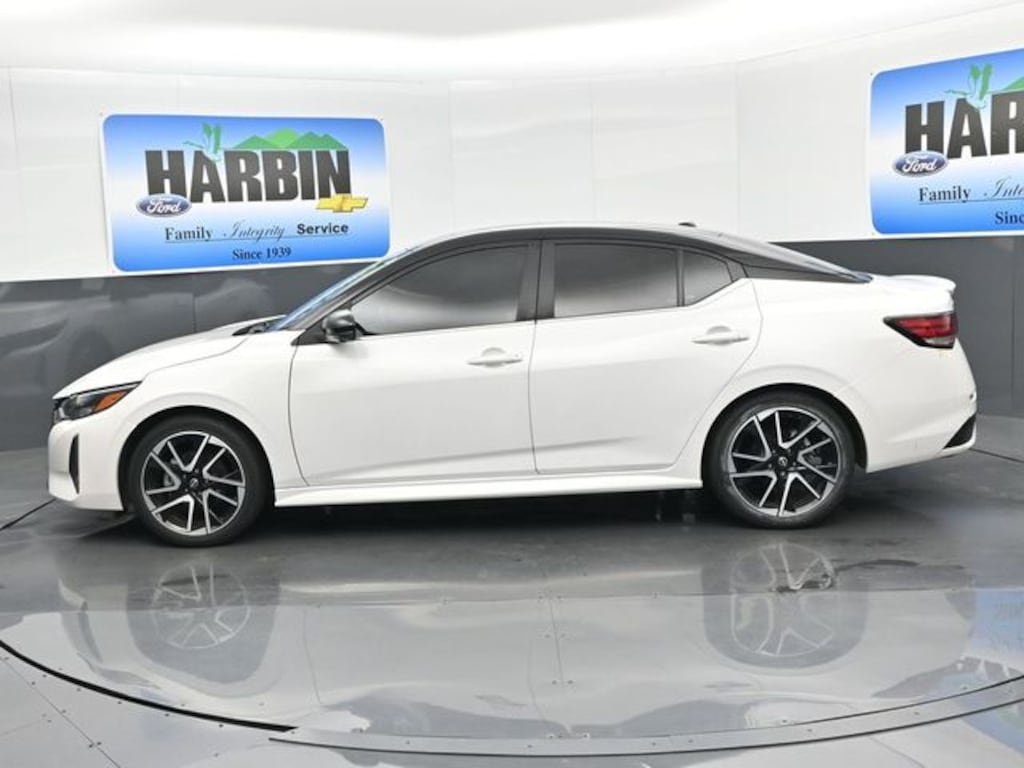 Used 2024 Nissan Sentra SR Sedan