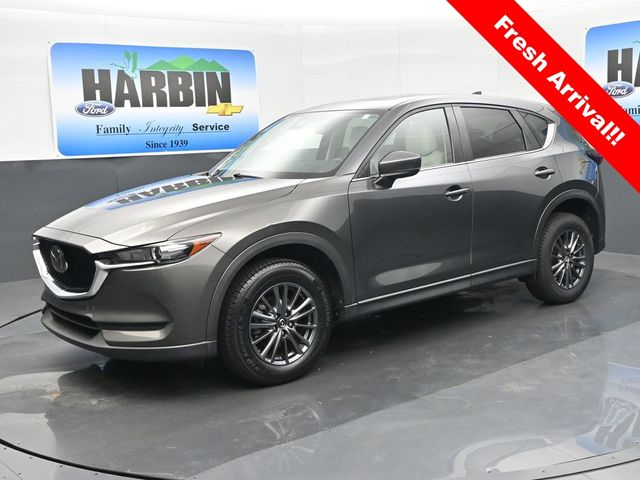 2021 Mazda CX-5 Touring Auto's photo