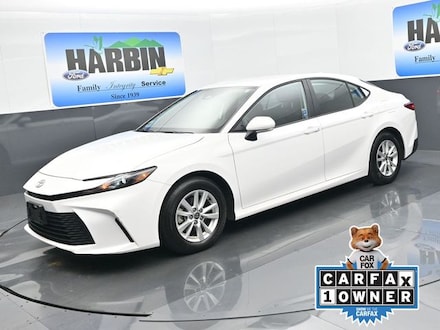 2025 Toyota Camry LE Sedan