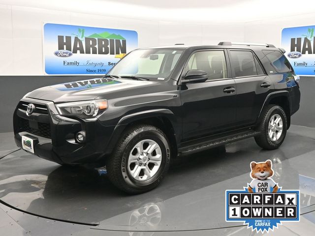 2024 Toyota 4Runner SR5's photo