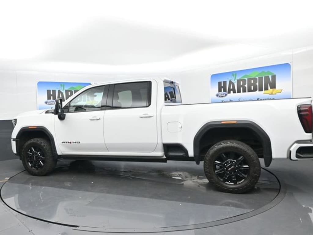 Used 2024 GMC Sierra 2500HD AT4 Truck