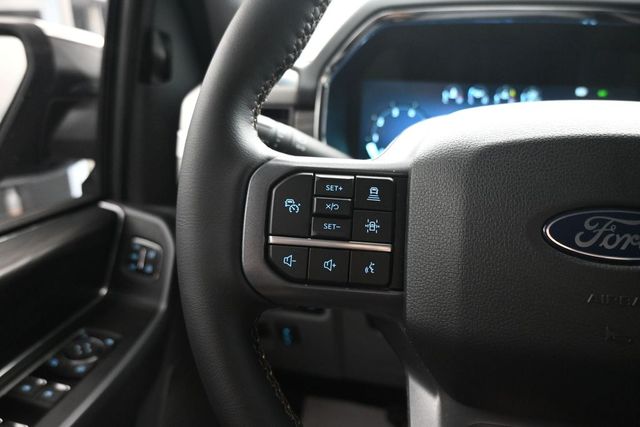 2025 Ford F-150 Lariat - Photo 13