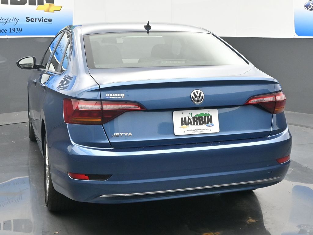 2019 Volkswagen Jetta S photo 4