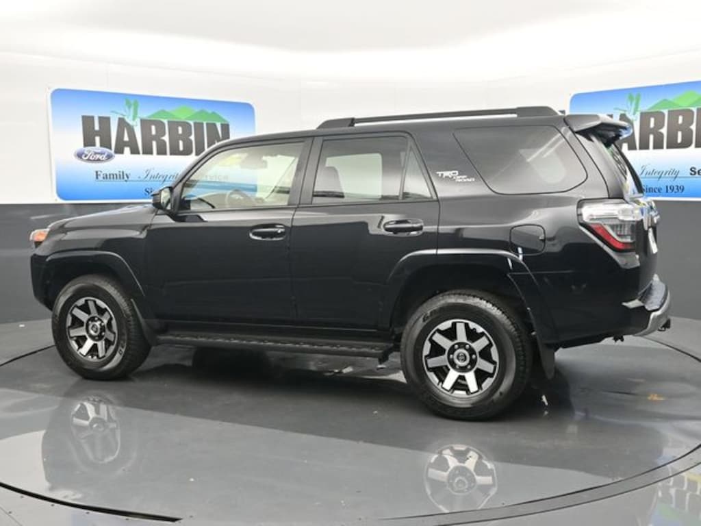 Used 2024 Toyota 4Runner TRD Off-Road SUV