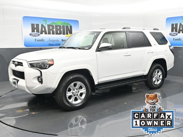 2024 Toyota 4Runner SR5's photo