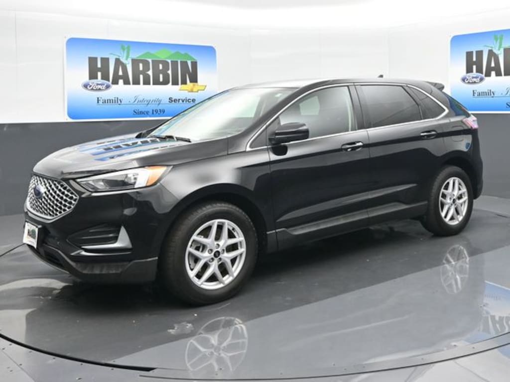 Used 2024 Ford Edge SEL SUV