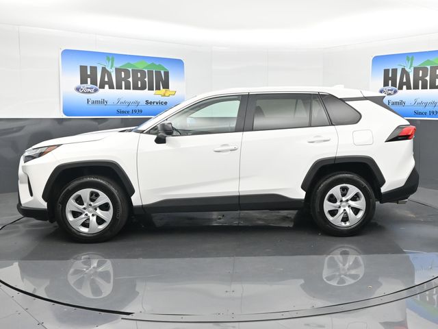 2024 Toyota RAV4 LE photo 2