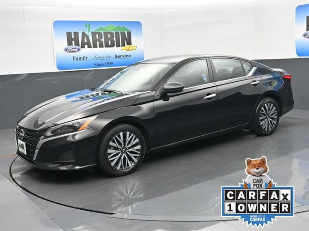 Used 2025 Nissan Altima 2.5 SV Sedan
