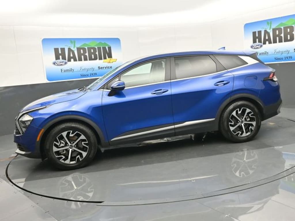 Used 2023 Kia Sportage EX SUV