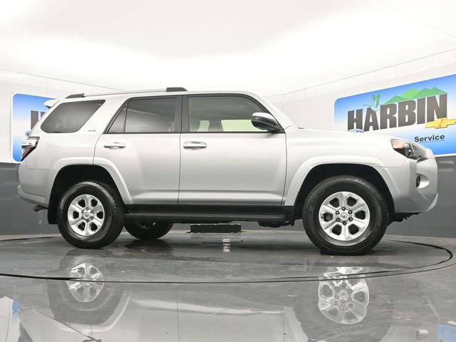 2024 Toyota 4Runner SR5 - Photo 11
