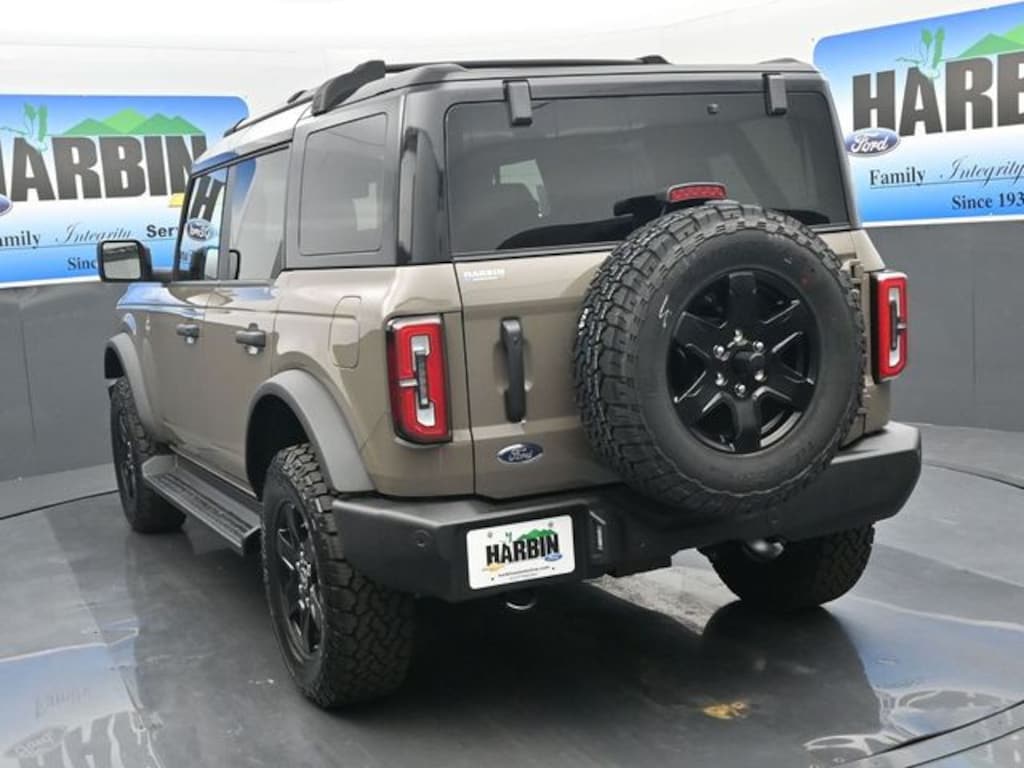 New 2025 Ford Bronco Outer Banks SUV