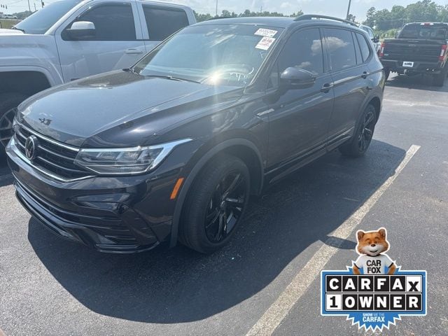 2023 Volkswagen Tiguan SE R-LINE BLACK