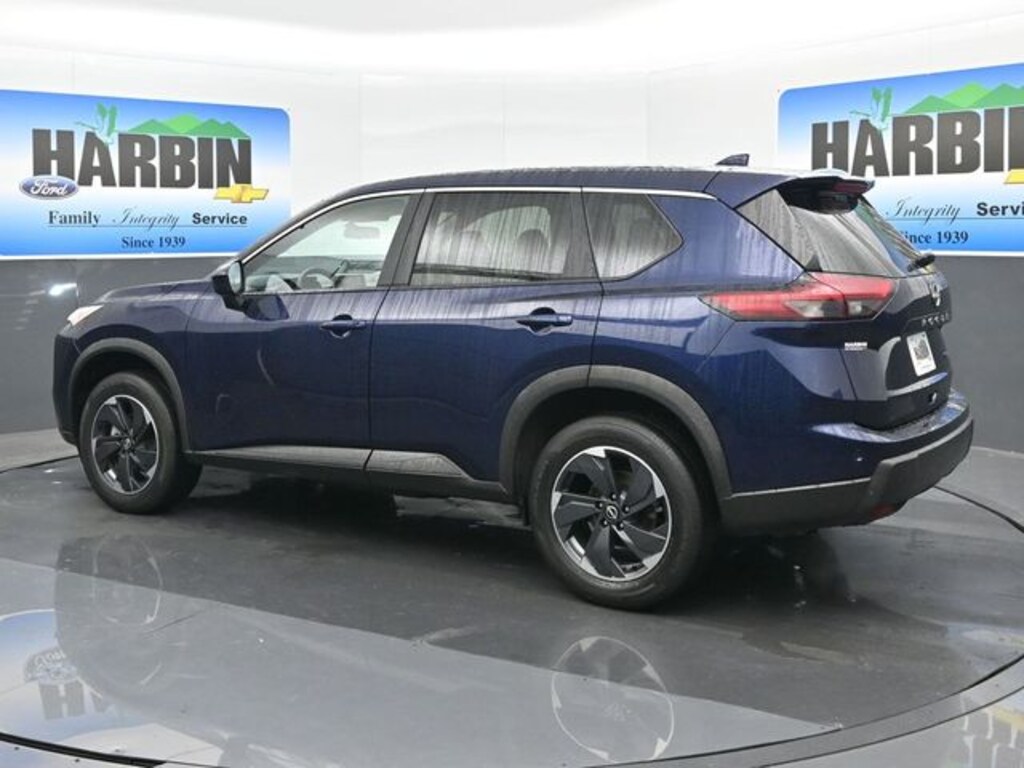 Used 2024 Nissan Rogue SV SUV