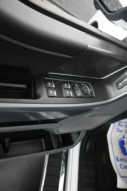 2025 Ford F-150 XLT - Photo 10