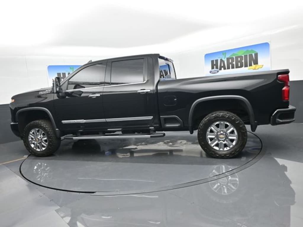 Used 2024 Chevrolet Silverado 2500HD High Country Truck