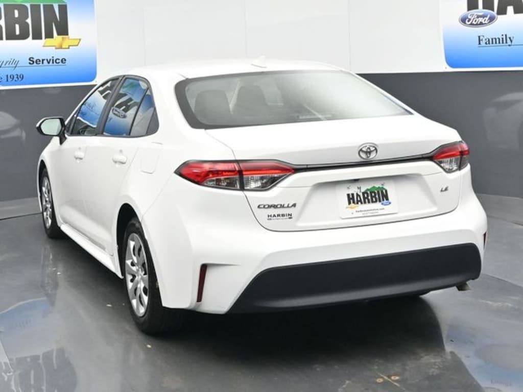 Used 2024 Toyota Corolla LE Sedan
