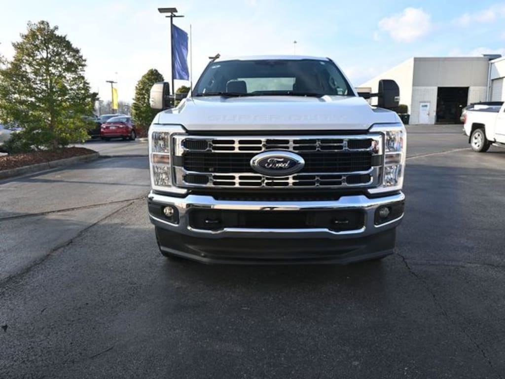 Used 2025 Ford F-350SD XLT Truck