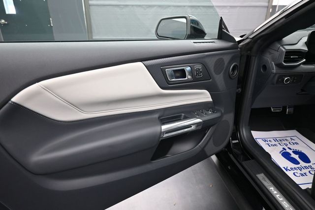 2025 Ford Mustang EcoBoost Premium Convertible - Photo 9