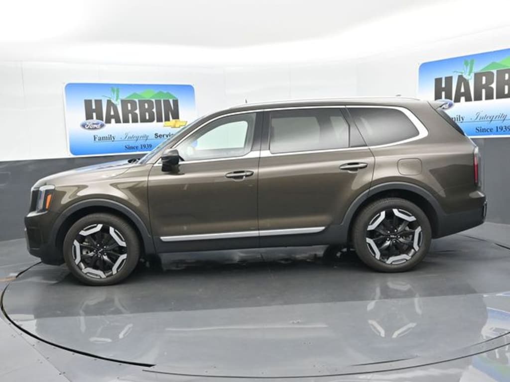 Certified 2023 Kia Telluride EX SUV