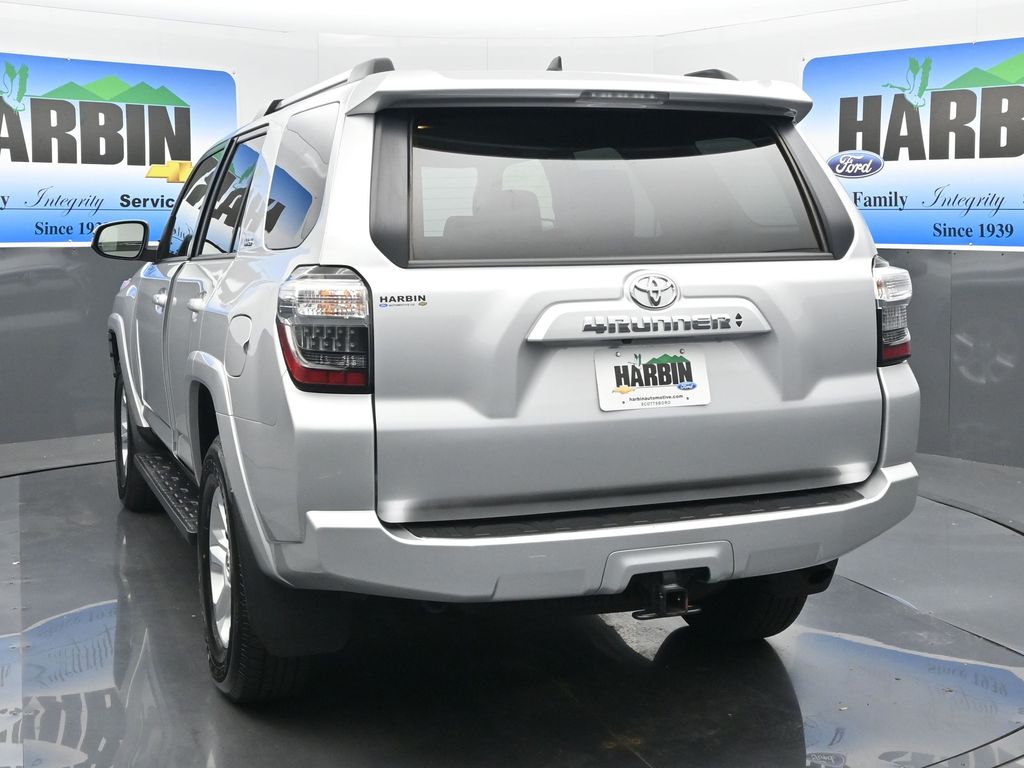 2024 Toyota 4Runner SR5 Premium photo 4