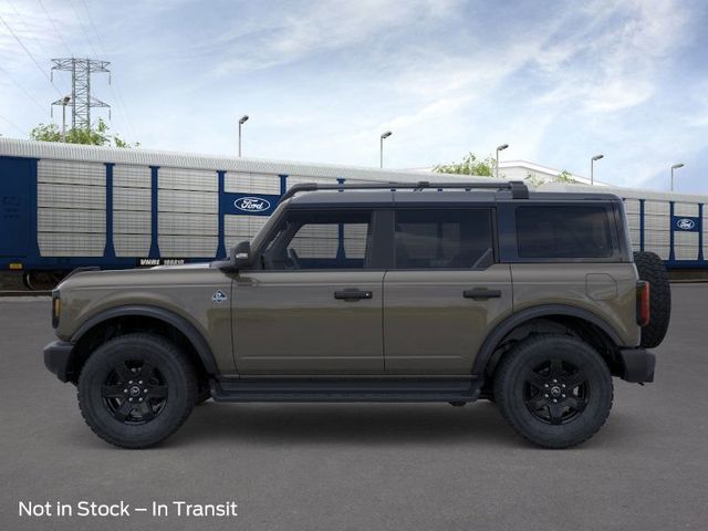2025 Ford Bronco Outer Banks photo 3