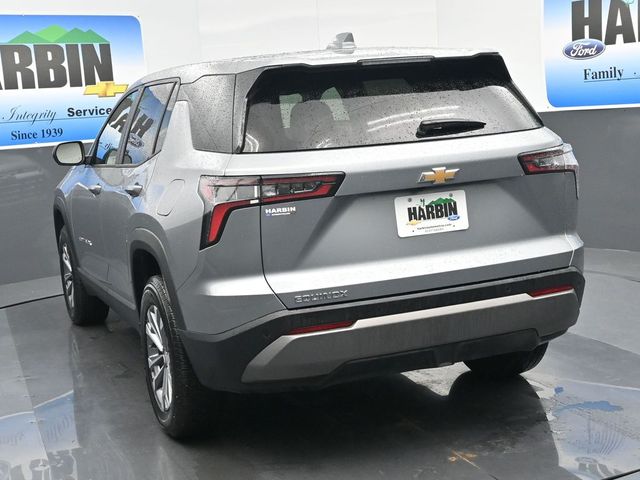2025 Chevrolet Equinox LT photo 4