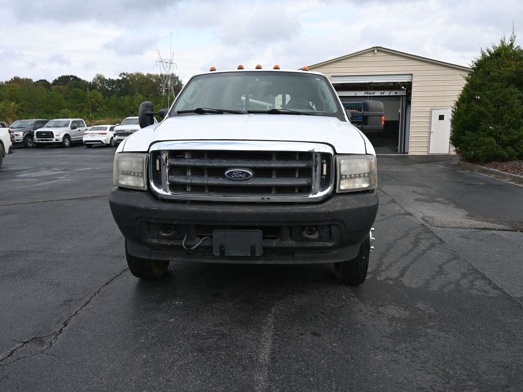 2004 Ford F-450 photo 2