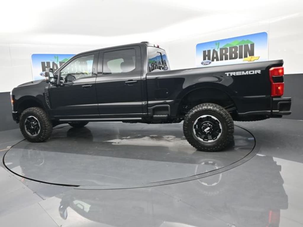 New 2026 Ford F-250SD Lariat Truck