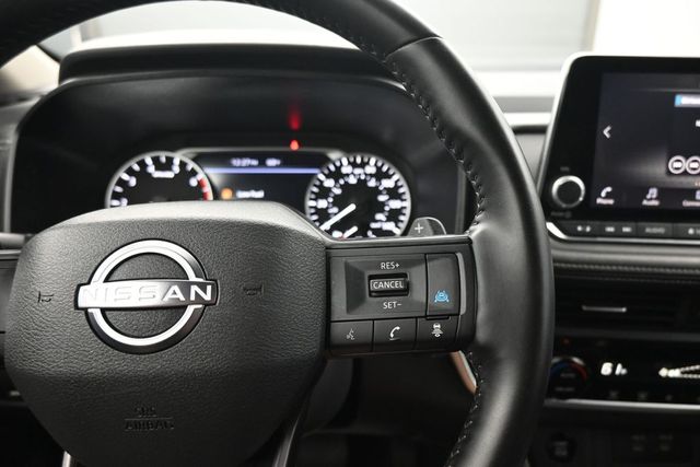 2025 Nissan Rogue SV - Photo 17