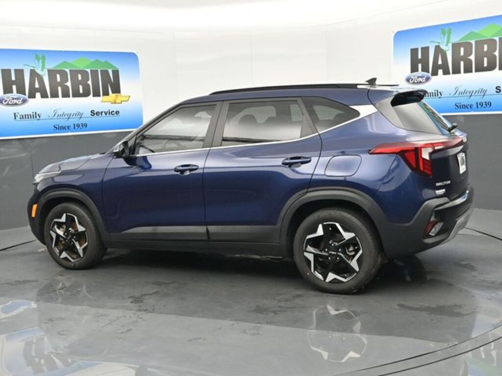 Used 2024 Kia Seltos EX SUV