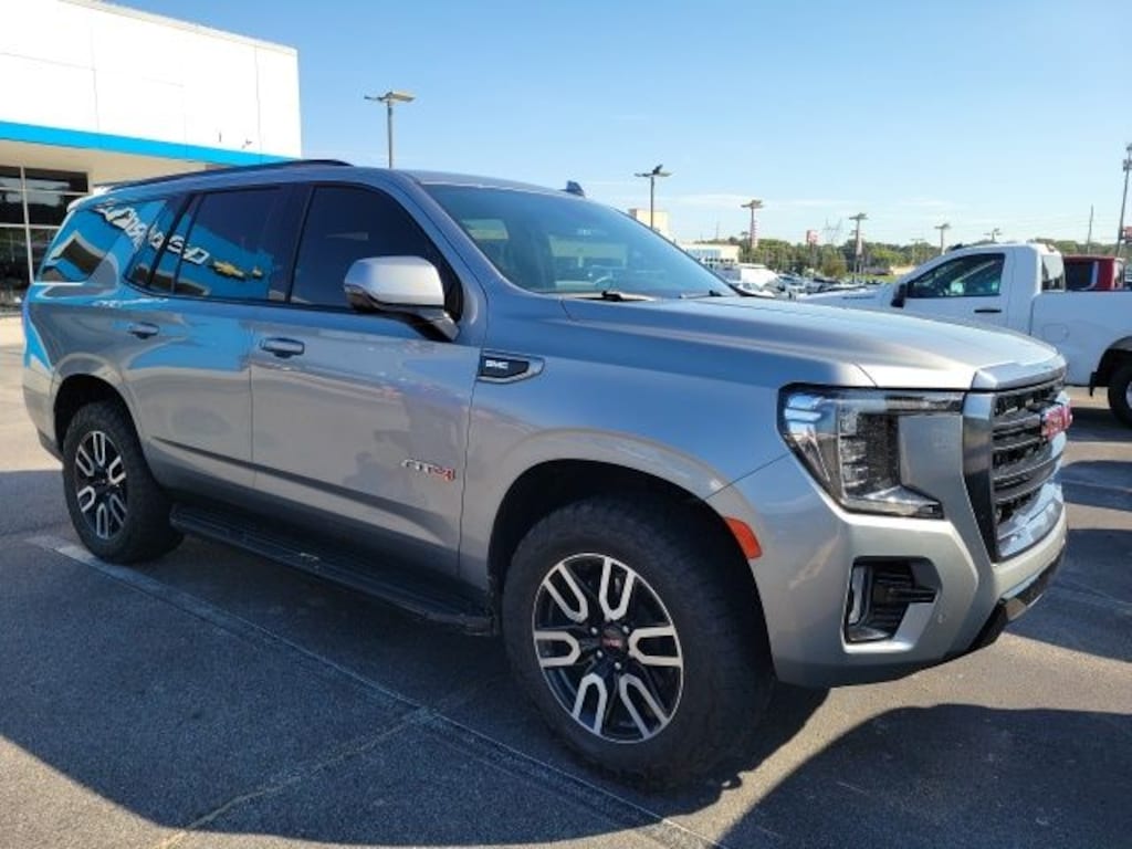 Used 2024 GMC Yukon AT4 SUV