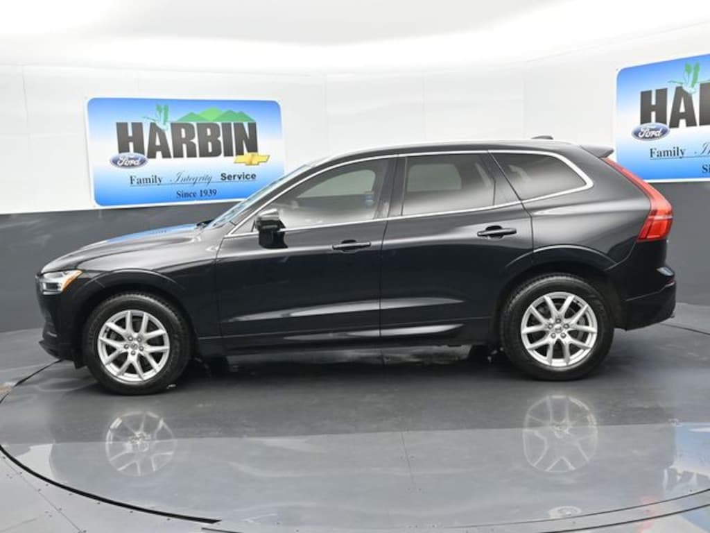 Used 2020 Volvo XC60 T5 Momentum SUV