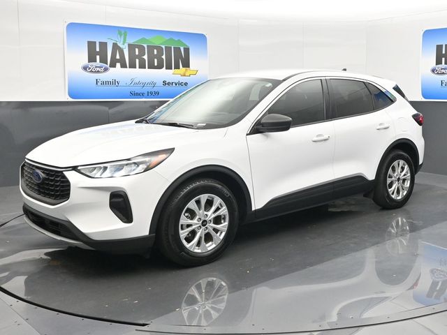 2023 Ford Escape Active's photo