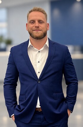 Staff member Caleb Roebuck from ID_f7ab8c0db069
