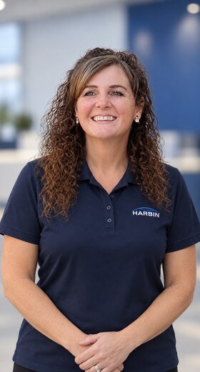 Staff member Julia Baker from ID_f7ab8c0db069