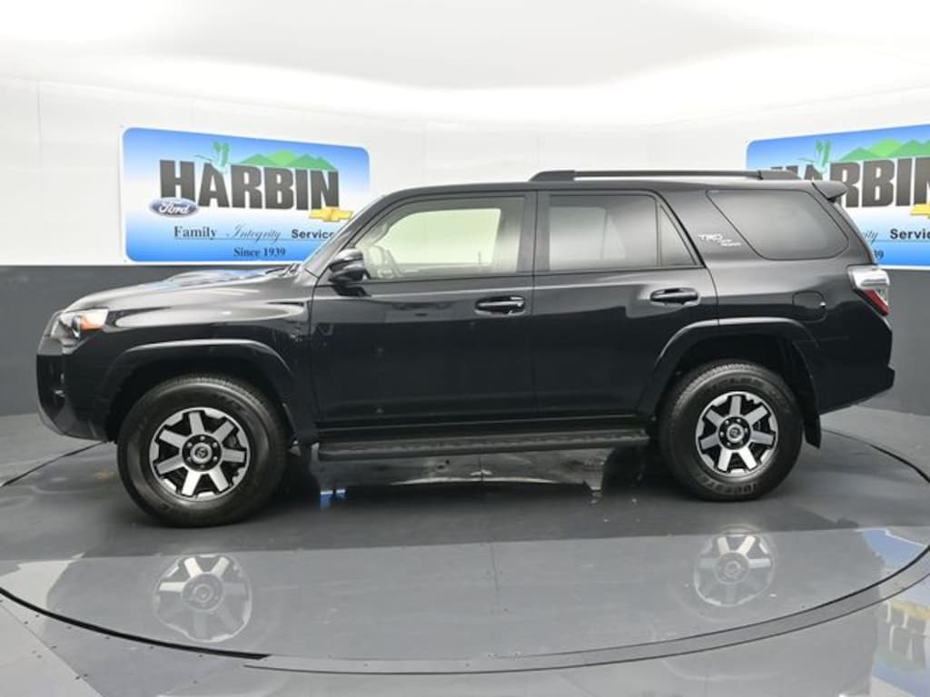 Used 2024 Toyota 4Runner TRD Off-Road Premium SUV