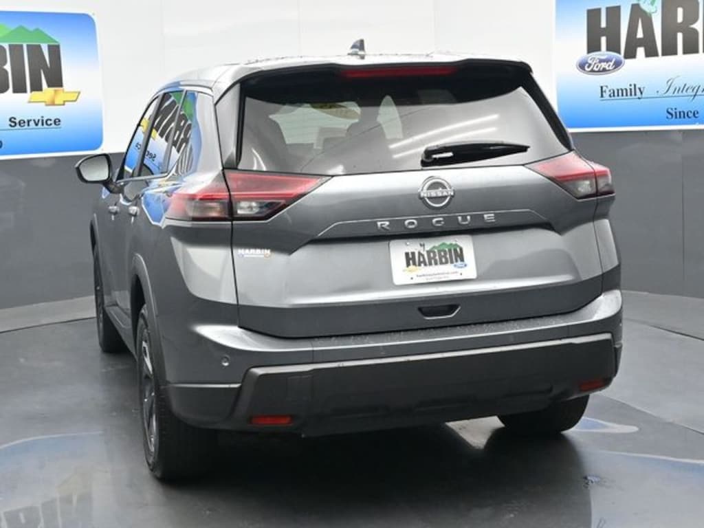 Used 2025 Nissan Rogue SV SUV