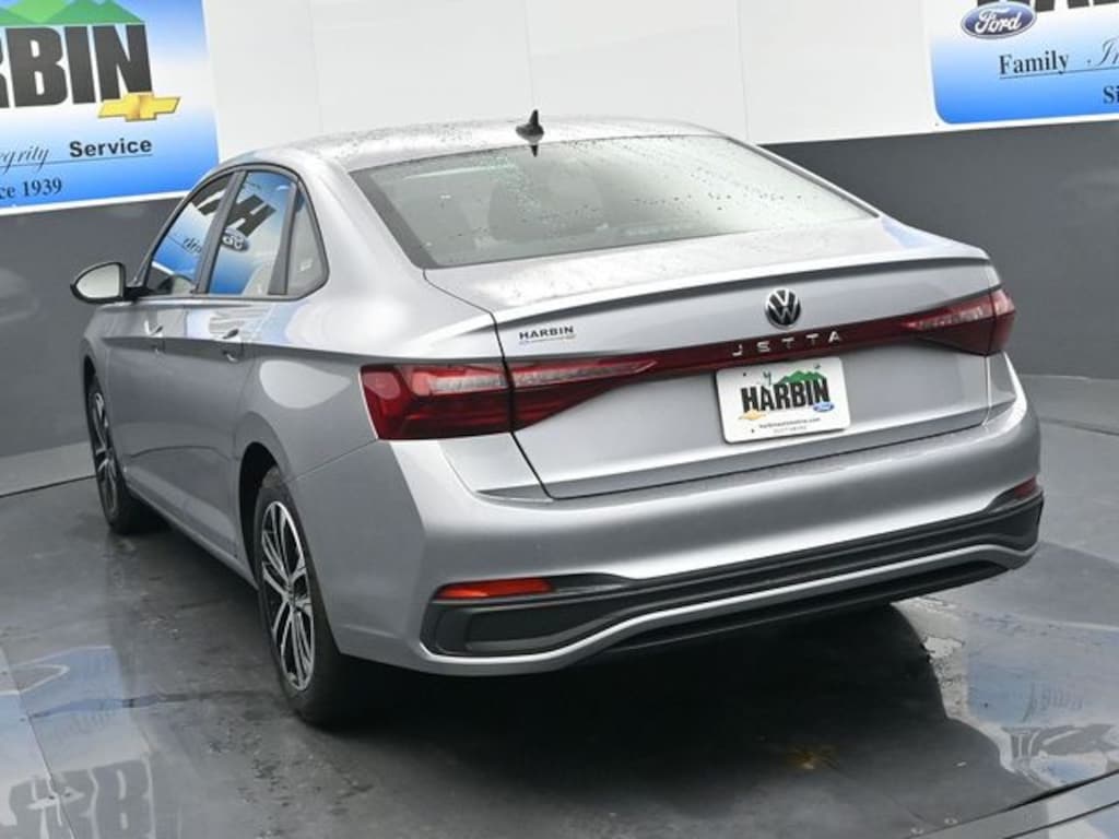 Used 2025 Volkswagen Jetta 1.5T Sport Sedan