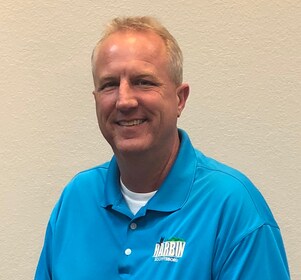 Staff member Mike Mayhan from ID_33cd31b68029