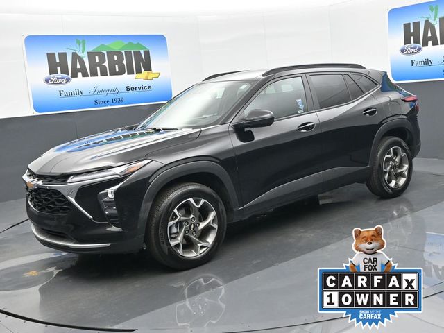 2025 Chevrolet Trax LT's photo